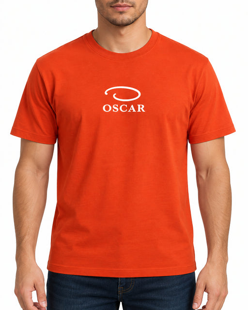 T-shirt Oscar de la Renta ocre anaranjado para caballero con el logo OSCAR en blanco al frente